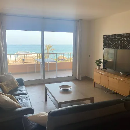 Apartment Albamar Frontline 3 Bedrooms