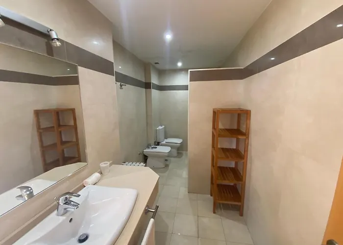 Albamar Frontline 3 Bedrooms דירה פואנגירולה