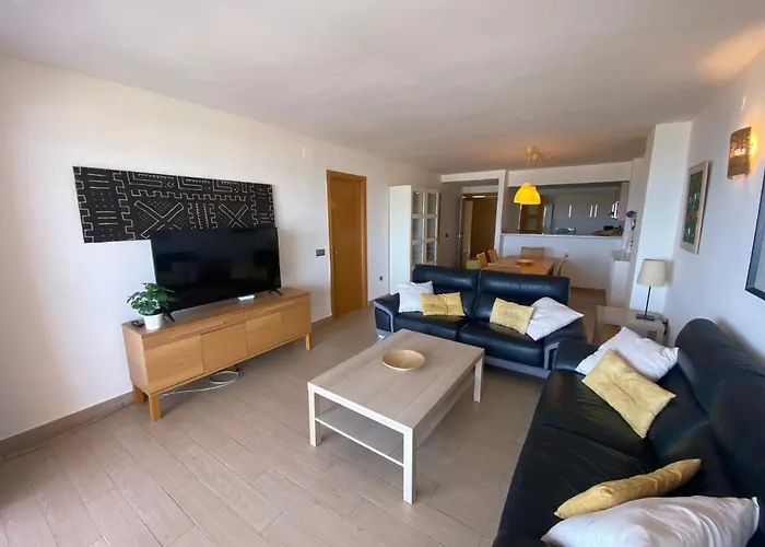 דירה Albamar Frontline 3 Bedrooms