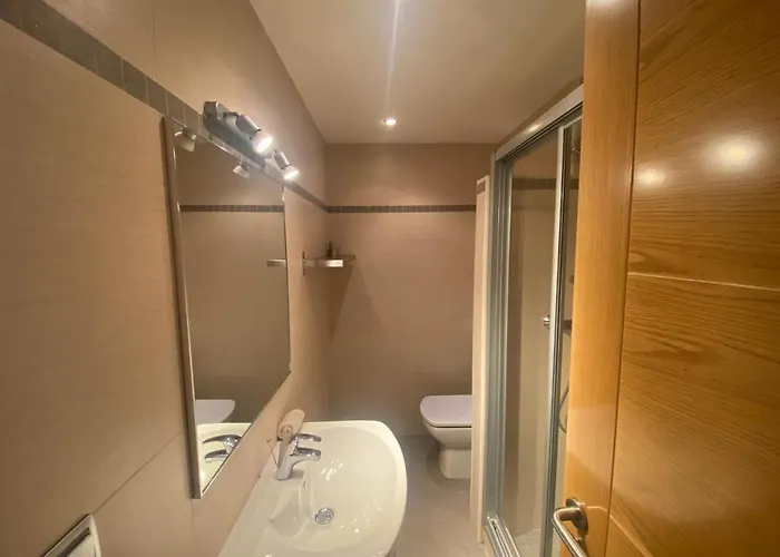 Albamar Frontline 3 Bedrooms דירה פואנגירולה